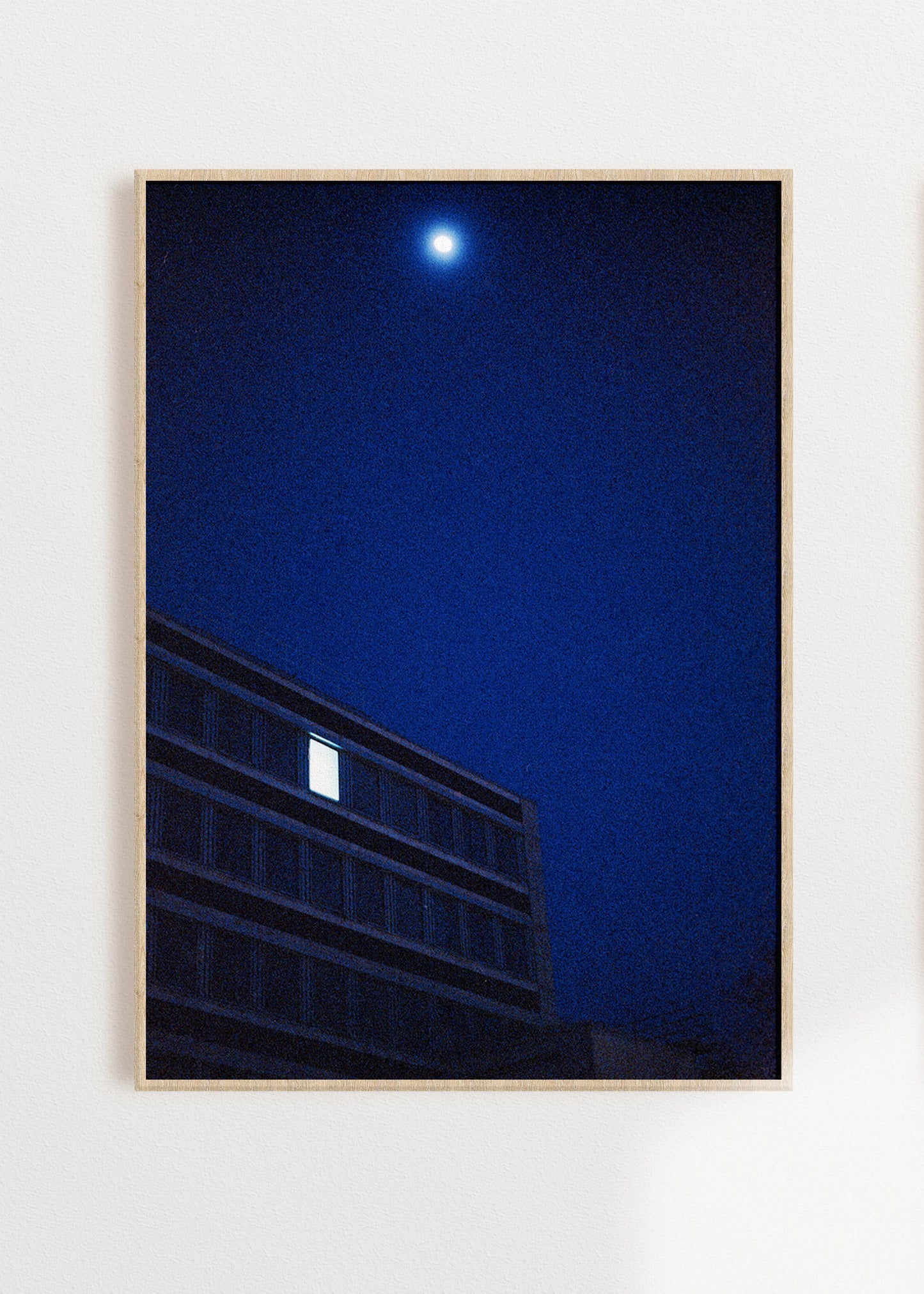 Wandbild "Mond über Büro"